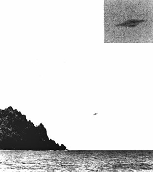 First UFO Photograph by Barauna