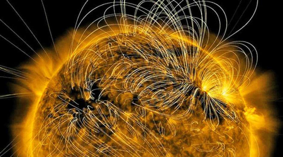 The Sun s Magnetic Field The Sun s Magnetic Field